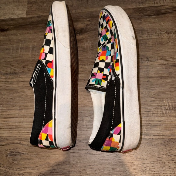 Vans size 8.5 - Picture 3 of 5